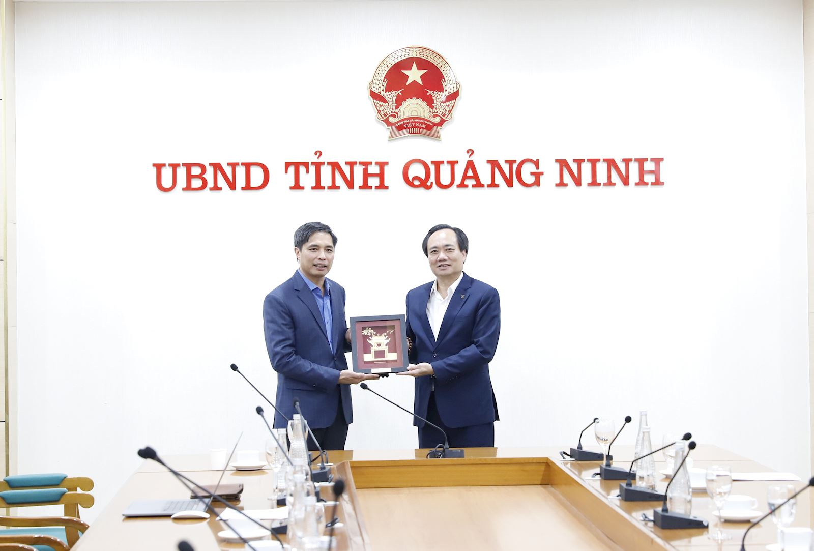 Hanoi University of Civil Engineering and Quang Ninh Provincial People's Committee: Strategic cooperation to realize Resolution 57/NQ-TW
