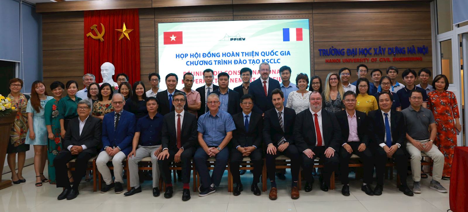 Meeting of The National Council for The Perfection of The High-Quality Engineer Education Program in VietNam